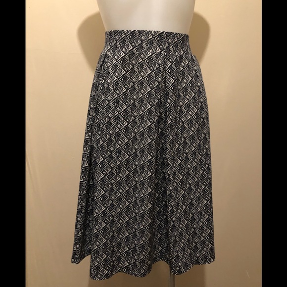 LuLaRoe Madison Skirt Size 3XL - Picture 10 of 16